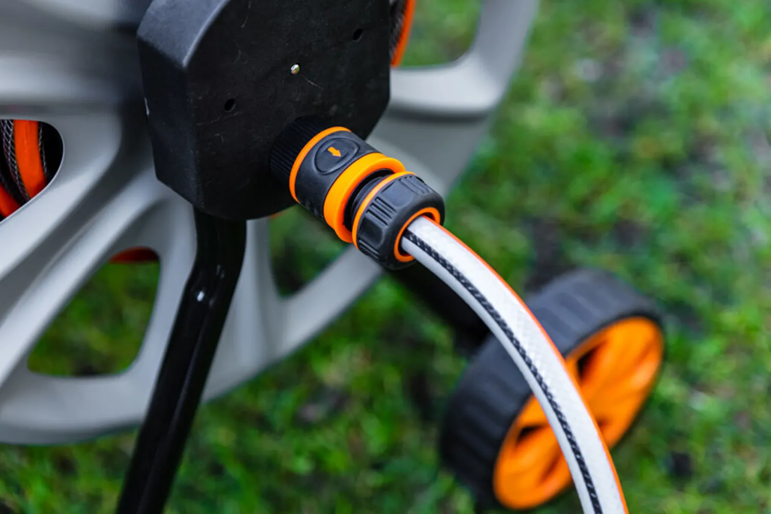 Wąż ogrodowy 3/4" 30m Neo PROFESSIONAL 15-844