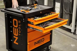 Wózek narzędziowy z wyposażeniem, 117 szt. Neo 84-214-6