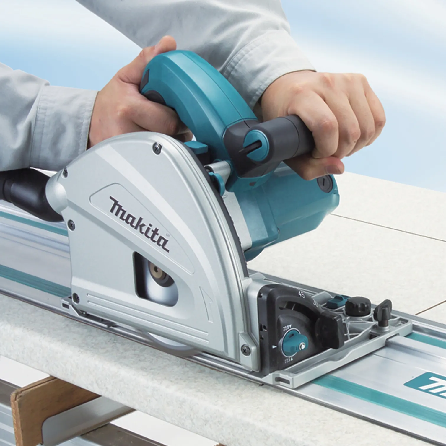 Zagłębiarka Makita SP6000J