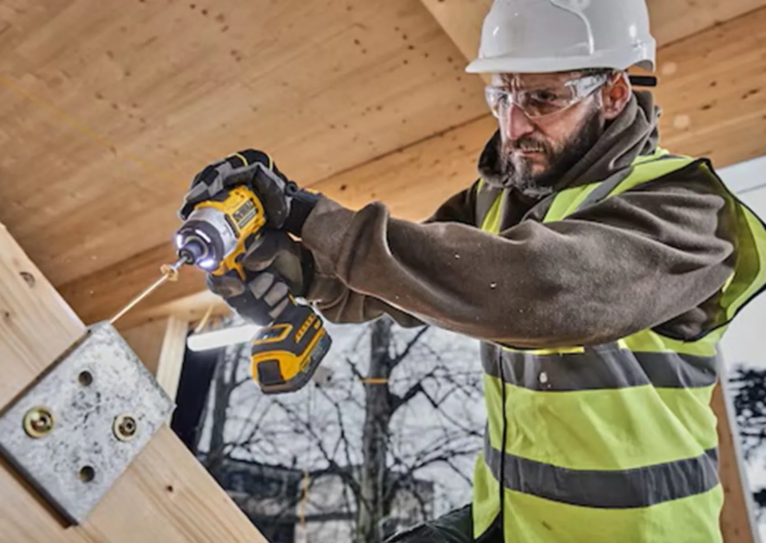 Zakrętarka udarowa DeWalt DCF860NT
