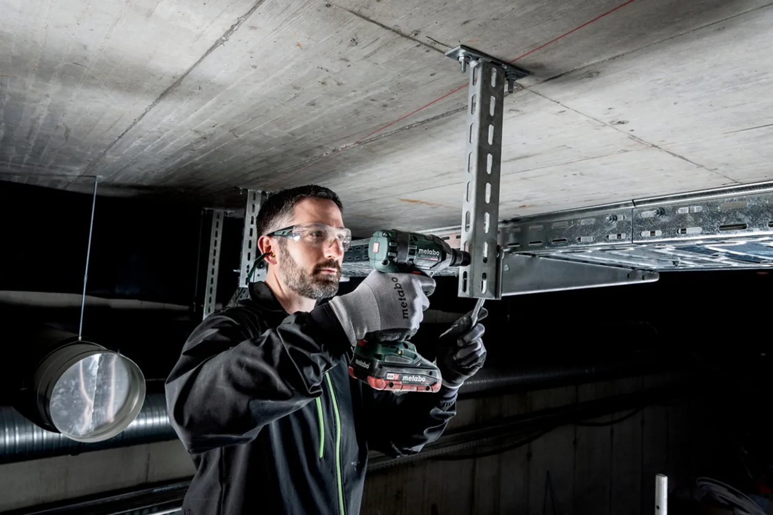 Zakrętarka udarowa Metabo CAS SSW 18 LTX 300 BL