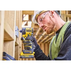 Zakrętarka z udarem hydraulicznym DeWalt DCF870E2T
