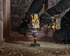 Zestaw elektronarzędzi 18 i 54V DeWalt XR FLEXVOLT DCK2016T2T 2x6.0/2.0Ah
