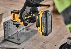 Zestaw elektronarzędzi 18V DeWalt XR DCK2052H2T 2x5.0Ah