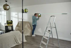 Zielony laser liniowy Ryobi RB360GLL