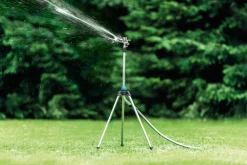 Zraszacz pulsacyjny na trójnogu RANGE Cellfast C 52-170